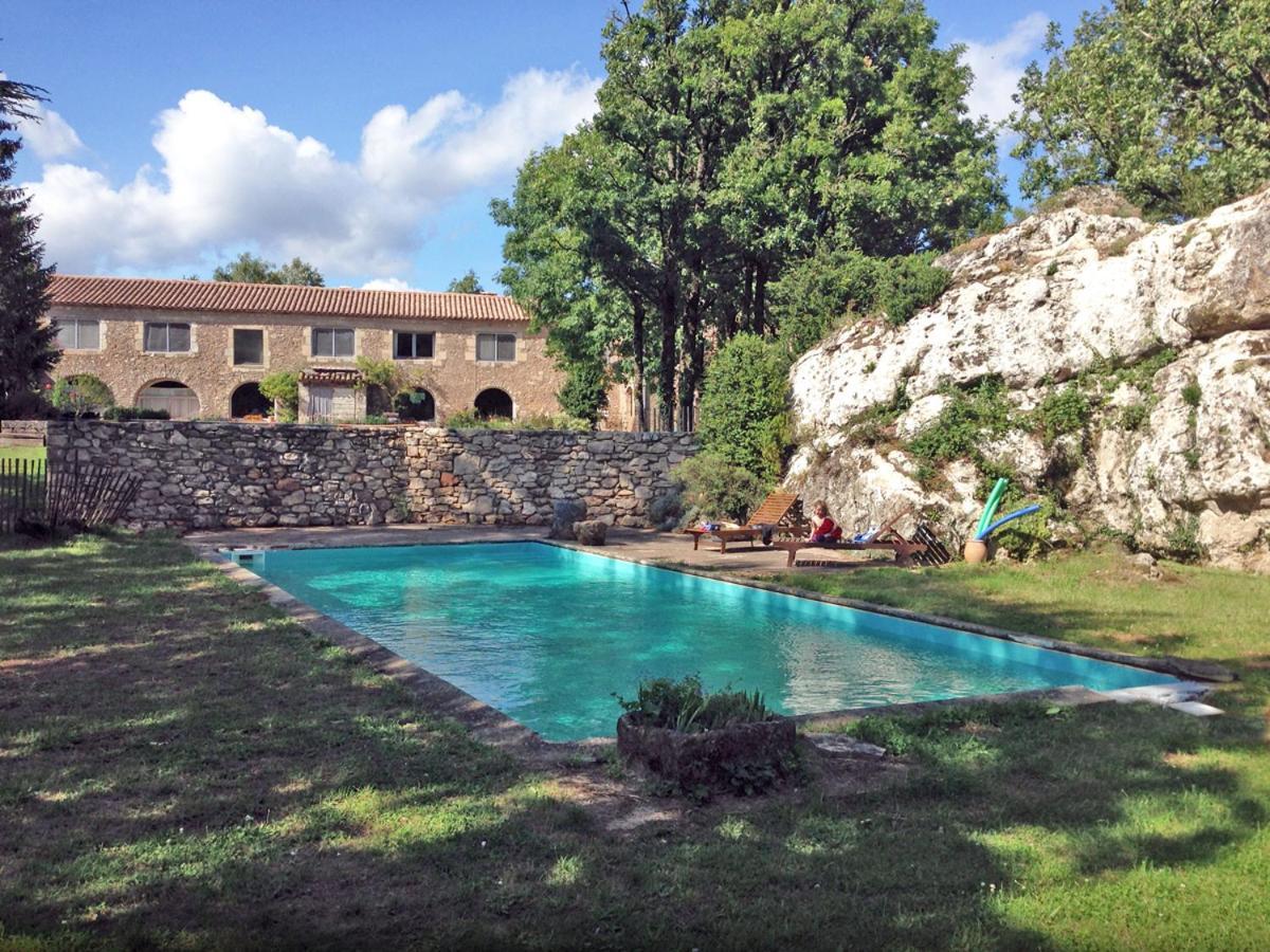 Hotel Mas Des Clauzals Le Cros Esterno foto