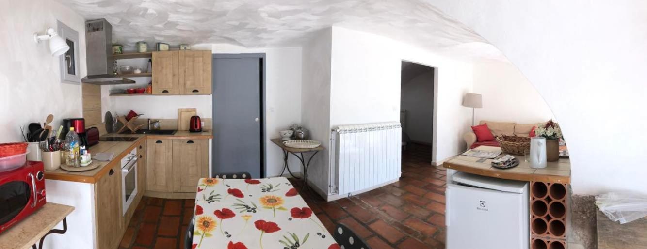Hotel Mas Des Clauzals Le Cros Esterno foto