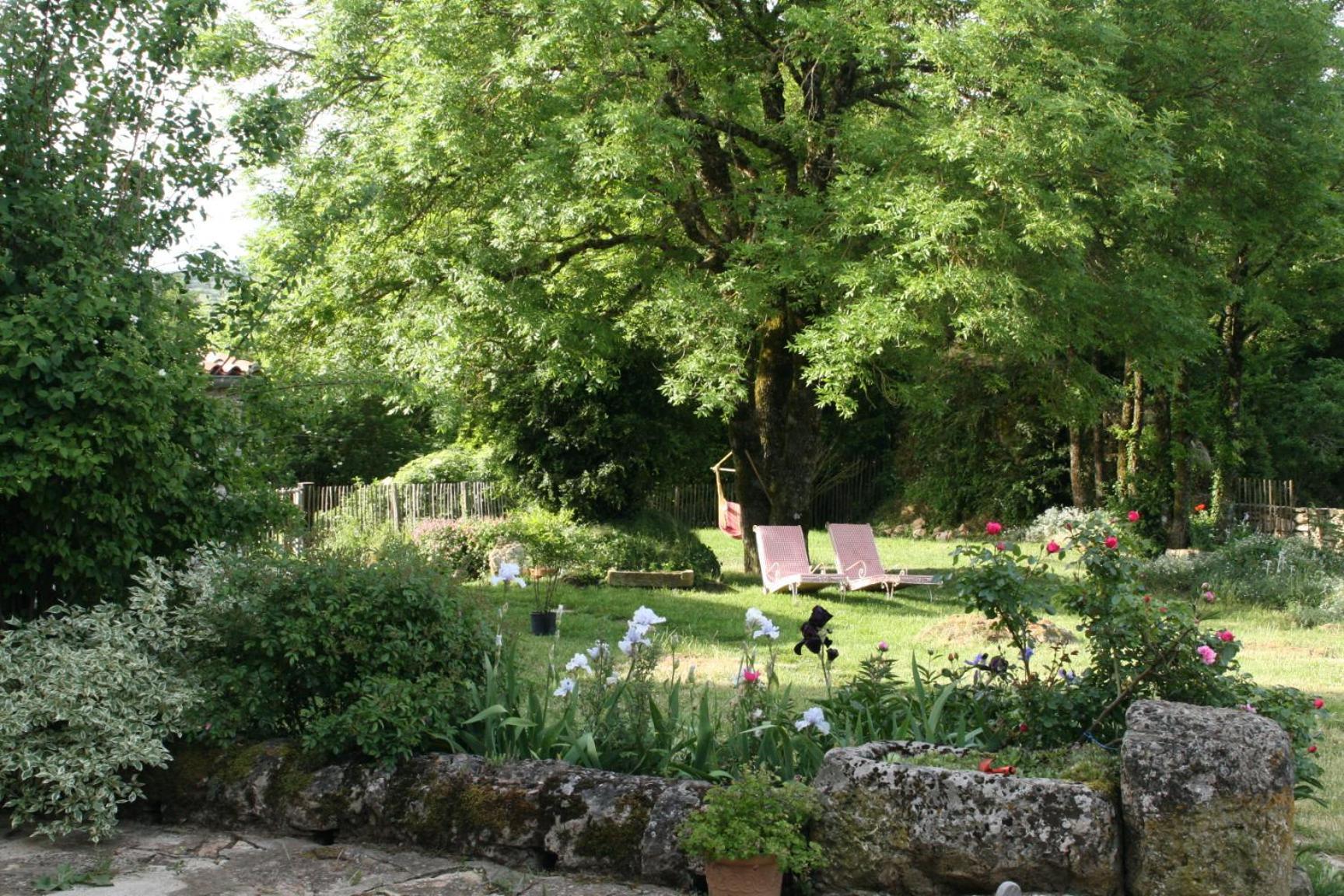 Hotel Mas Des Clauzals Le Cros Esterno foto