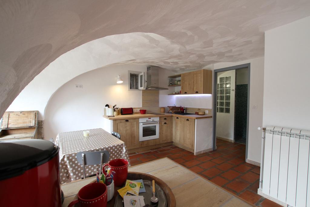 Hotel Mas Des Clauzals Le Cros Esterno foto